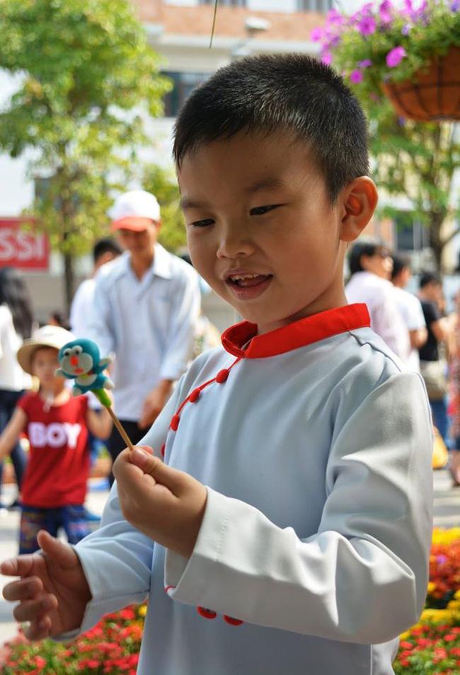 Những bí mật thú vị của thánh nói 4 tuổi biết cả thế giới - Ảnh 10.