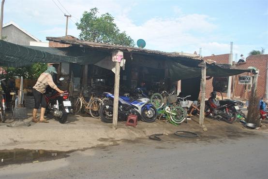 Nguoi dan ong khong chan va hanh trinh di tim hanh phuc