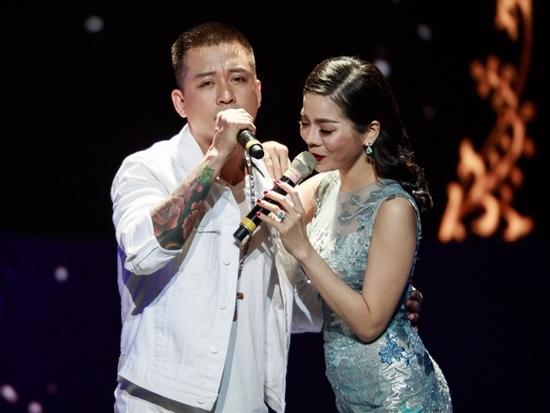 Tuấn Hưng, Lệ Quyên chế lời Trái tim không ngủ yên để tán tỉnh nhau