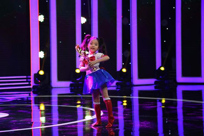 Thần đồng 7 tuổi giải toán nhanh hơn cả Trấn Thành bấm máy tính-8