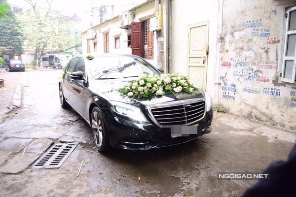 anh-hiem-hoi-ve-le-ruoc-dau-cua-a-hau-hoang-anh-2