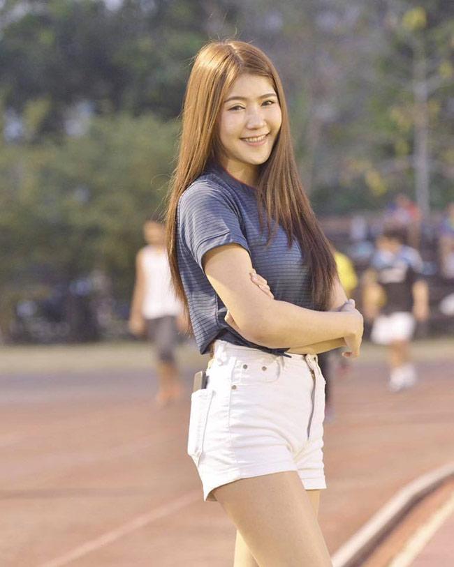 Không ngờ, sự dứt khoát ấy đã khiến cô rơi vào hoàn cảnh đau thương. Cô bị bạn trai ra tay đánh đập mạnh, khiến cơ thể bầm dập.