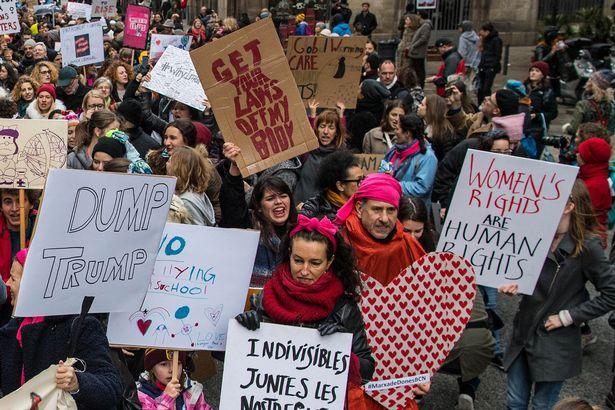 phu nu my keu goi chi em nghi lam hoan toan ngay 8.3 hinh anh 3