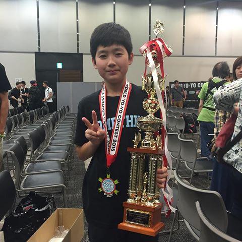 Hajime Miura - Cậu nhóc 11 tuổi ba lần vô địch Yoyo thế giới-1