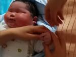 Trung Quốc: Em bé sơ sinh có cân nặng kỷ lục 6,7kg