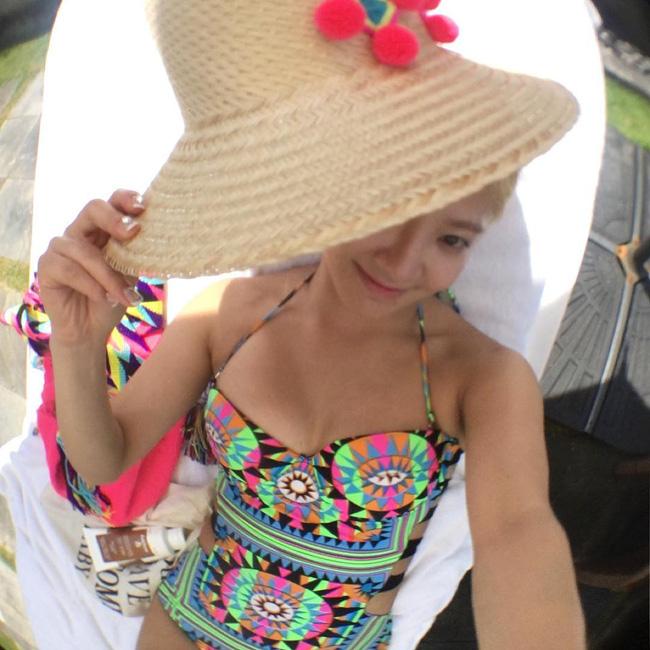 Dispatch gây bất ngờ với danh sách nữ thần tượng nóng bỏng nhất khi diện bikini - Ảnh 17.