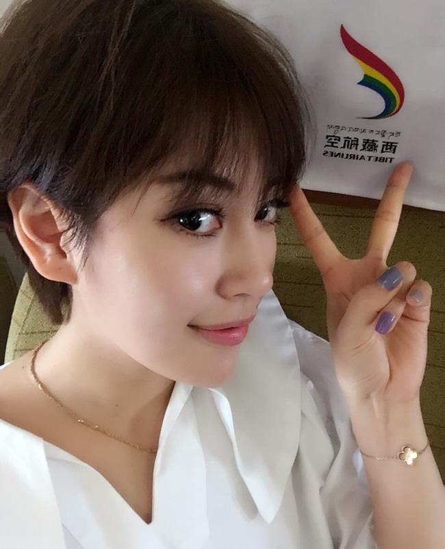 Phi công trẻ được mệnh danh nữ thần buồng lái, ai cũng muốn có một lần gặp mặt - Ảnh 8.