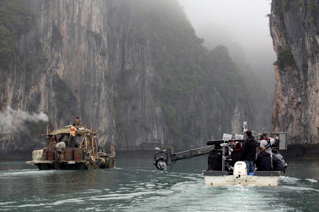 Hinh anh hai huoc, it biet cua dao dien 'Kong' khi lam phim o Viet Nam hinh anh 5