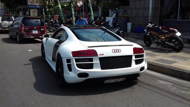 Cặp đôi siêu xe độ Ferrari 458 Italia và Audi R8 phượt xuống Vũng Tàu - Ảnh 6.