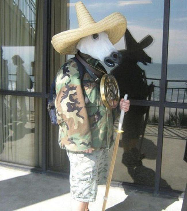 "giat ban nguoi" khi gap nhung con nguoi quai di hinh anh 9