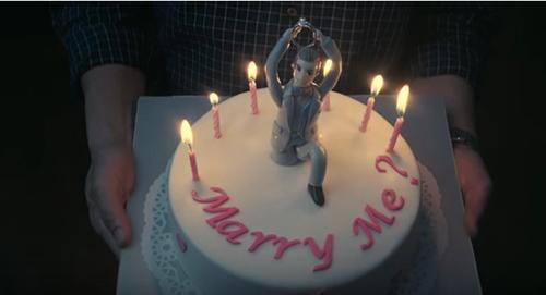 Chung ta sinh ra mot minh, tai sao chi ket hon moi co the tro nen hanh phuc?