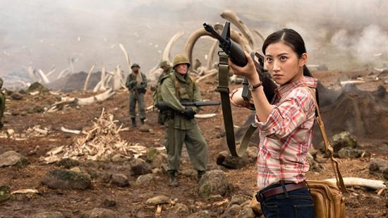 Tác phẩm mới nhất của cô là Kong: Skull Island đã giúp người đẹp thoát khỏi cái tiếng 'Độc dược phòng vé' khi đang dẫn đầu doanh thu trên toàn thế giới. Nhưng điều này cũng khiến Cảnh Điềm được lòng khán giả bởi vai diễn của cô trong tác phẩm này vẫn nhạt nhòa và 'thiếu muối'.