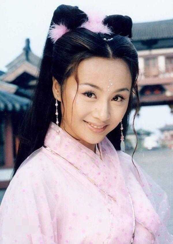 Dàn sao Quan huyện 9 tuổi sau 16 năm: Người sự nghiệp tụt dốc, kẻ biến dạng vì thẩm mỹ-12