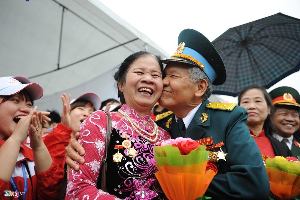 Nếu bạn thấy rằng cuộc sống hiện tại quá xô bồ, bon chen và thiếu vắng những khoảnh khắc hạnh phúc thì sau khi nhìn những hình ảnh này, có lẽ bạn sẽ suy nghĩ lại.