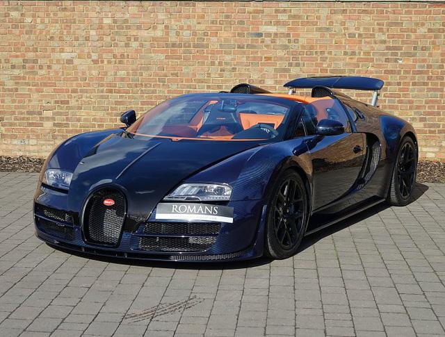 Chạy gần 3.000 km, Bugatti Veyron Grand Sport Vitesse vẫn có giá chát 67 tỷ Đồng - Ảnh 3.