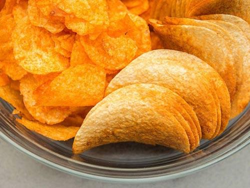 5 thuc pham an khi doi chang khac nao "thuoc doc" - 1