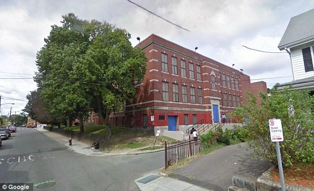 ten cuop “so nho” lam roi giay khai sinh va thu cua me tai hien truong hinh anh 2