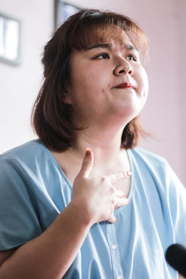 Từ câu chuyện bị đuổi diễn, sống khép mình vì béo đến quyết định cắt mỡ bụng giảm 40kg của Ngô Thủy Tiên! - Ảnh 2.