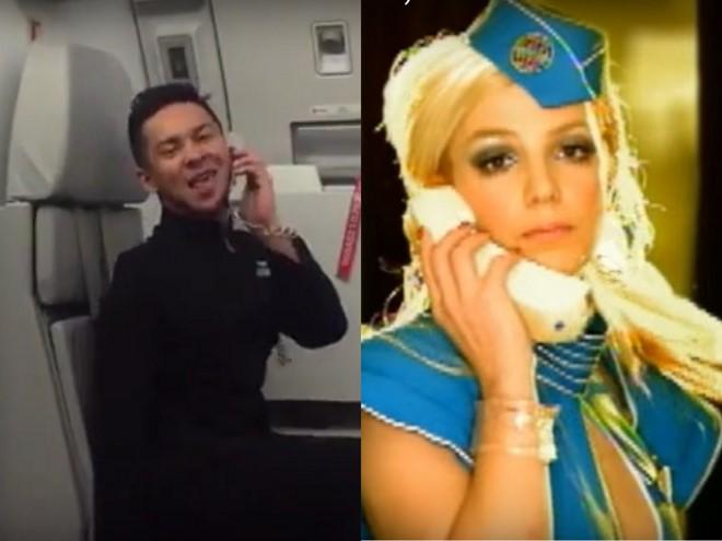 Nam tiep vien hat nhep, nhay tren may bay gay tranh cai hinh anh 1