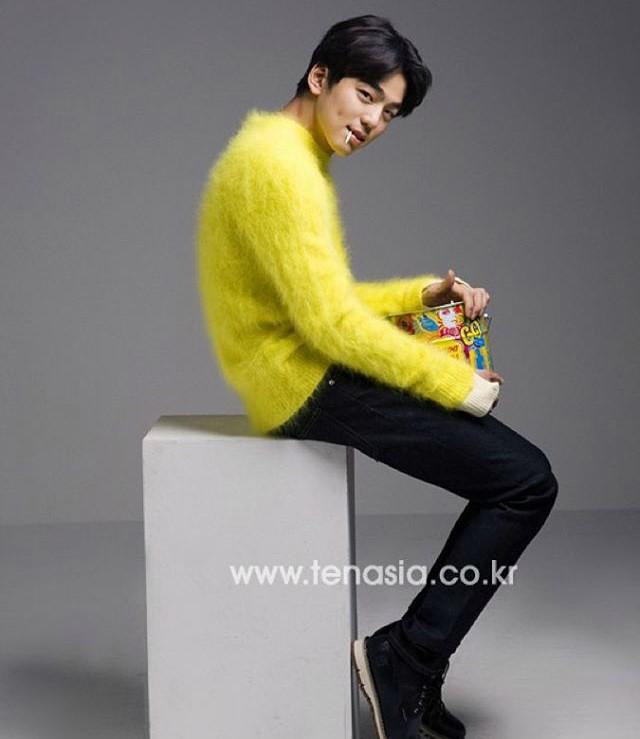 Hot boy ma lum 'gay bao' tren truyen hinh vi hat qua hay hinh anh 4