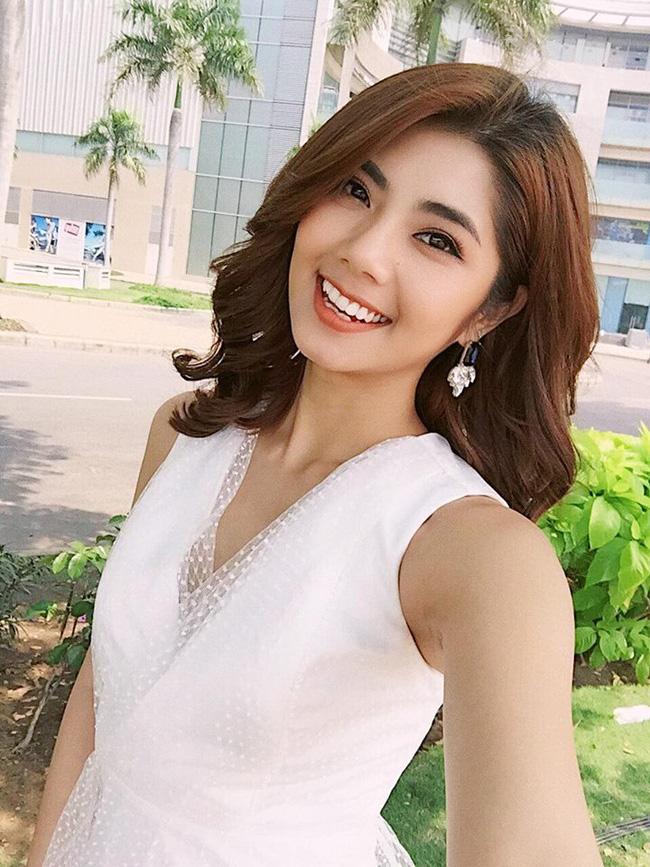 Không những xinh đẹp, bạn gái mới của Karik còn cực đa tài! - Ảnh 14.