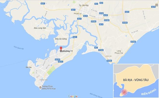 Sap gian giao, 4 cong nhan bi vui trong dong do nat hinh anh 2