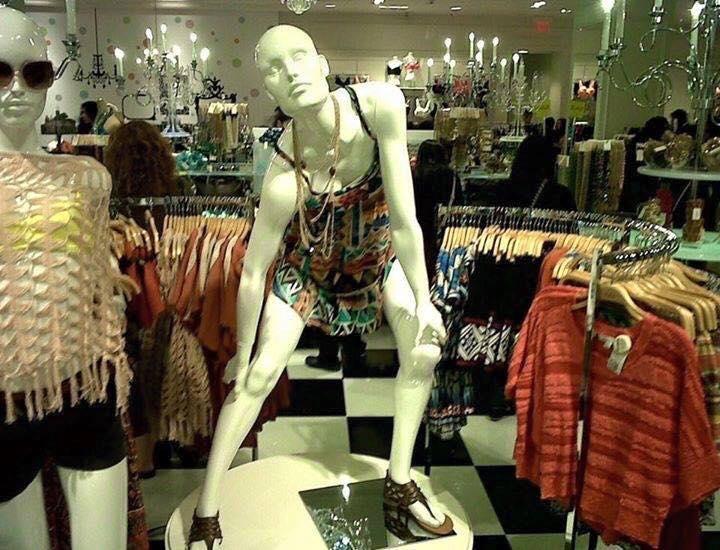 50 sac thai cua ma-no-canh thoi trang khien khach hang so khiep via - 8