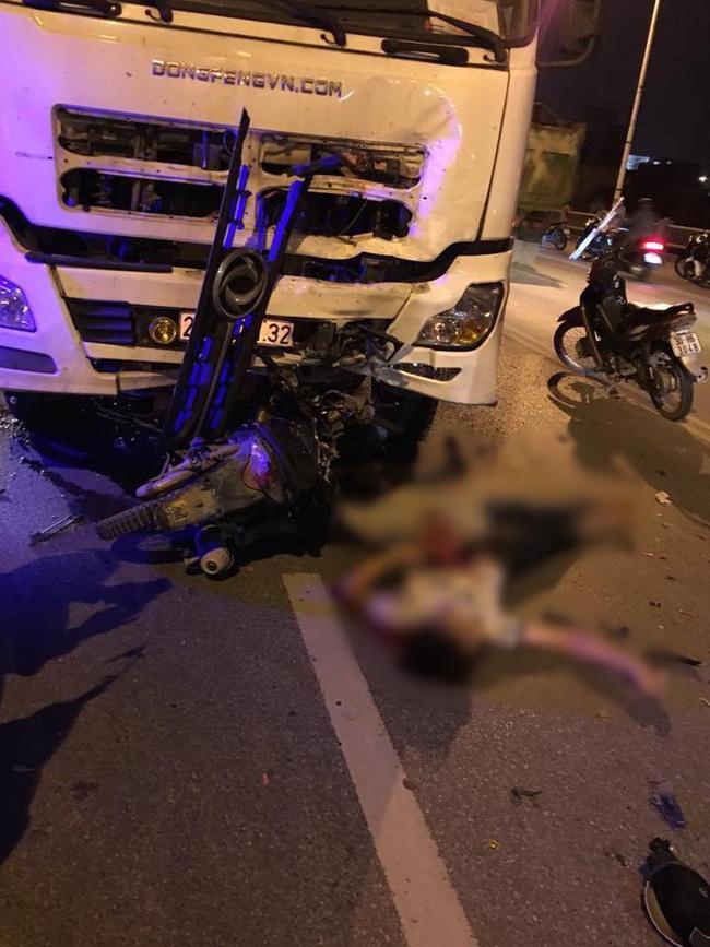 Xác định danh tính nam thanh niên 21 tuổi đâm vào xe bồn tử vong trên cầu Vĩnh Tuy - Ảnh 1.