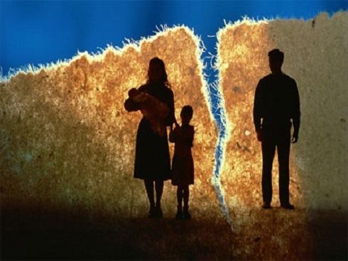 Quan điểm 'phụ nữ chấp nhận chồng ngoại tình vì muốn con có bố' gây bão