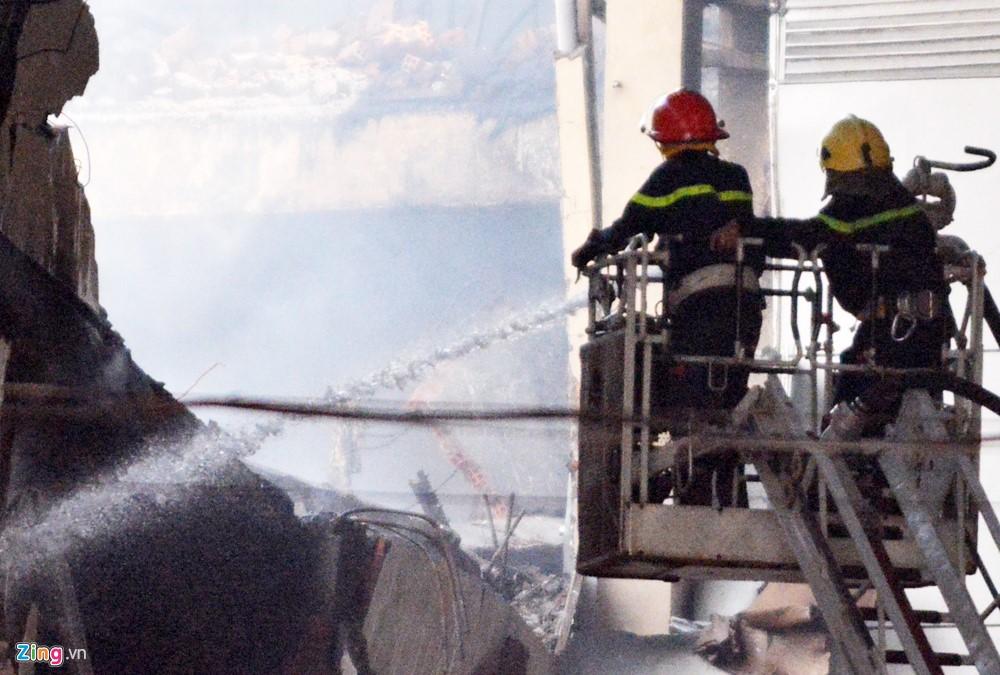 Vu chay 26 gio tai cong ty may o Can Tho gay thiet hai 6 trieu USD hinh anh 10