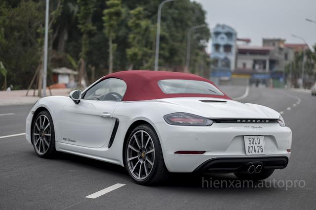 Cận cảnh Porsche 718 Boxster giá 4,5 tỉ đồng tại Việt Nam - Ảnh 4.