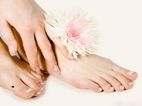 Nốt ruồi trên bàn chân nói lên điều gì?-1