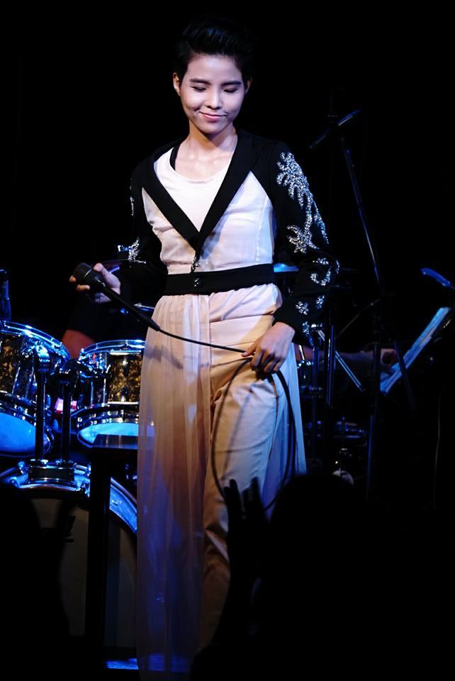 17498450_1351629841546941