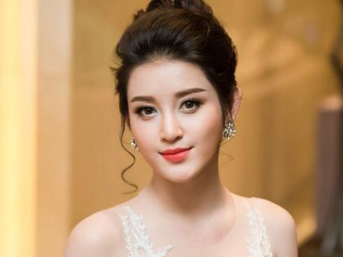 Huyền My bất ngờ trở thành đại diện Việt Nam thi 'Miss Grand International 2017' tổ chức tại quê nhà