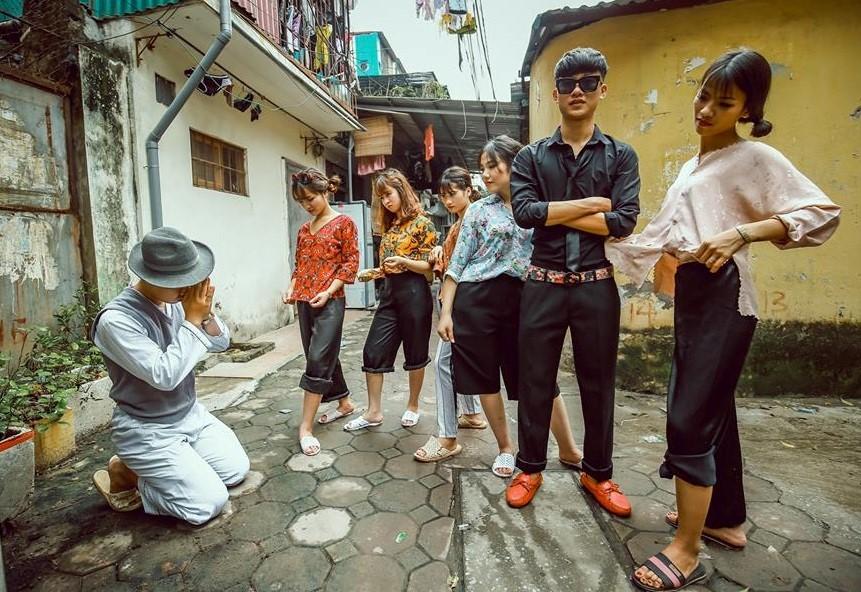 Bo anh ky yeu 'cho bua' cua hoc sinh Ha Noi hinh anh 4