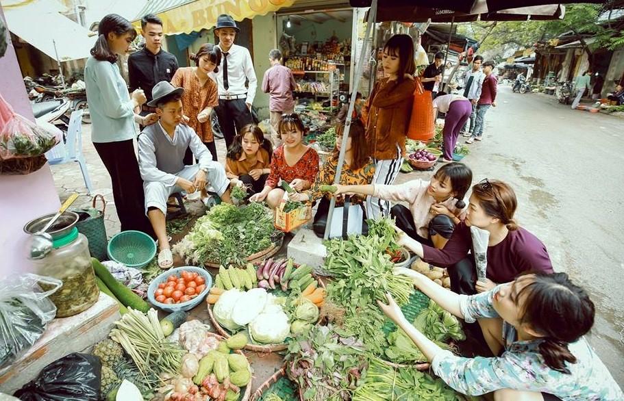 Bo anh ky yeu 'cho bua' cua hoc sinh Ha Noi hinh anh 9