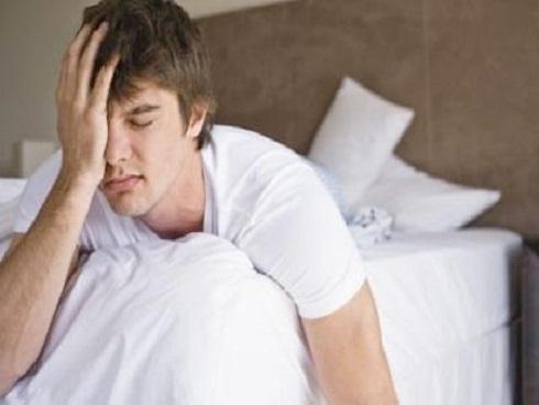 Này vợ, em đẻ xong xấu thật đấy nhưng xin em, đừng bất chấp tất cả để làm đẹp