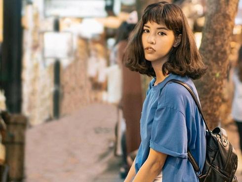Cô gái Thái Lan nổi tiếng Facebook nhờ gương mặt đẹp lạ