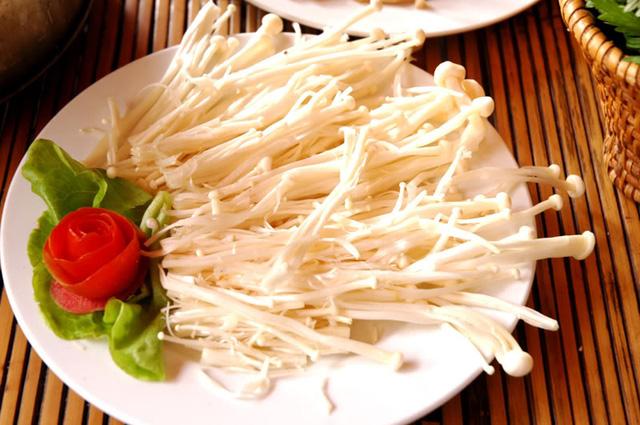 Nấm kim châm có rất nhiều lợi ích cho sức khỏe. Ảnh minh họa