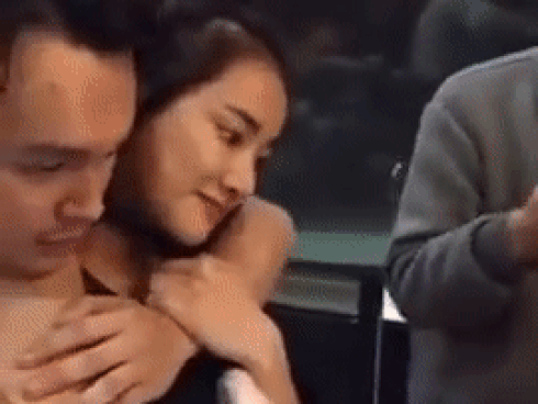 Mang tiếng dễ dãi với trai lạ ngoài Trường Giang, Nhã Phương phản pháo: 'Tôi sống không hổ thẹn'