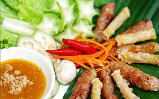 Thưởng thức Ẩm thực Việt Nam: nem nướng Ninh Hòa