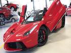 Đại gia ngành chăn đệm tậu Ferrari LaFerrari mui trần 46 tỷ Đồng