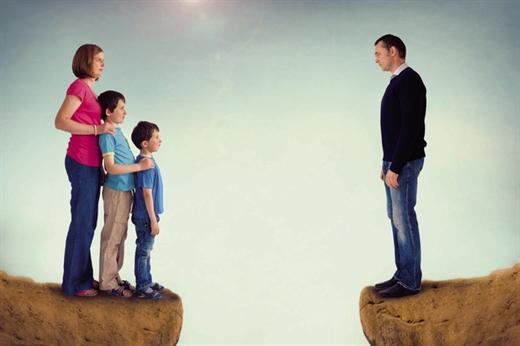 Giat minh chuyen… 'vo ban chong'?!