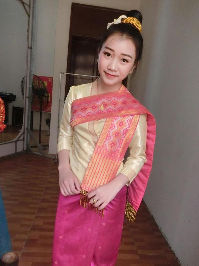 Nữ sinh Lào 19 tuổi cực xinh và nổi bật trong cuộc thi Hoa khôi Đại học Tây Bắc - Ảnh 3.