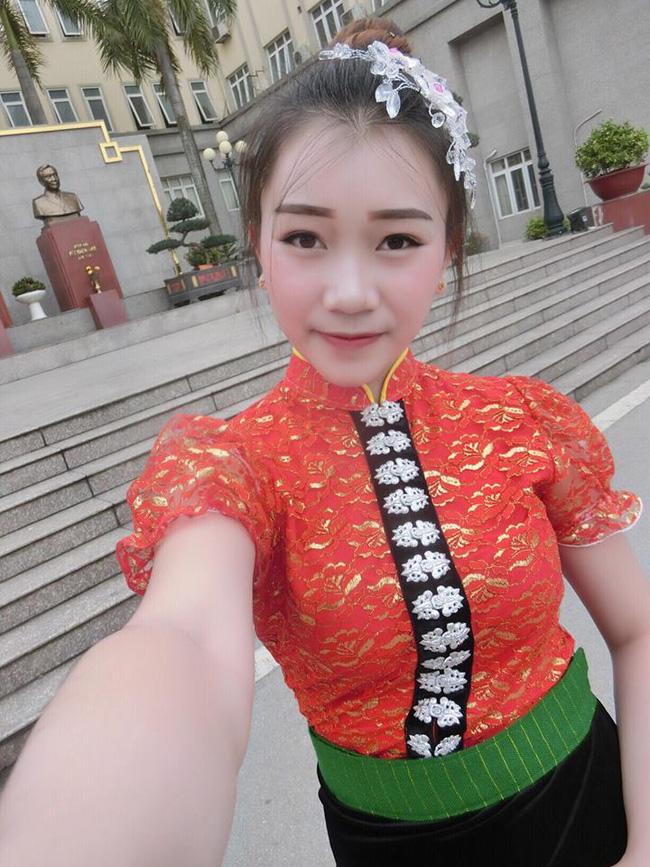Nữ sinh Lào 19 tuổi cực xinh và nổi bật trong cuộc thi Hoa khôi Đại học Tây Bắc - Ảnh 6.