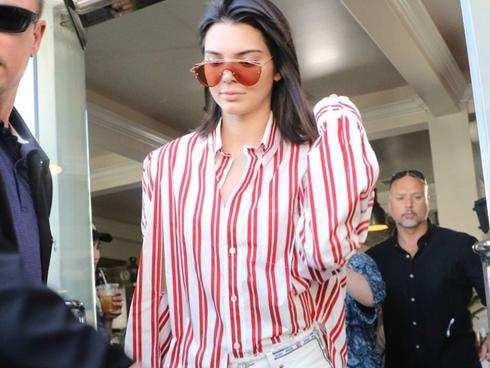 Xu hướng kính râm: Mùa hè này là mùa của những đôi mắt đỏ 'rực lửa'!