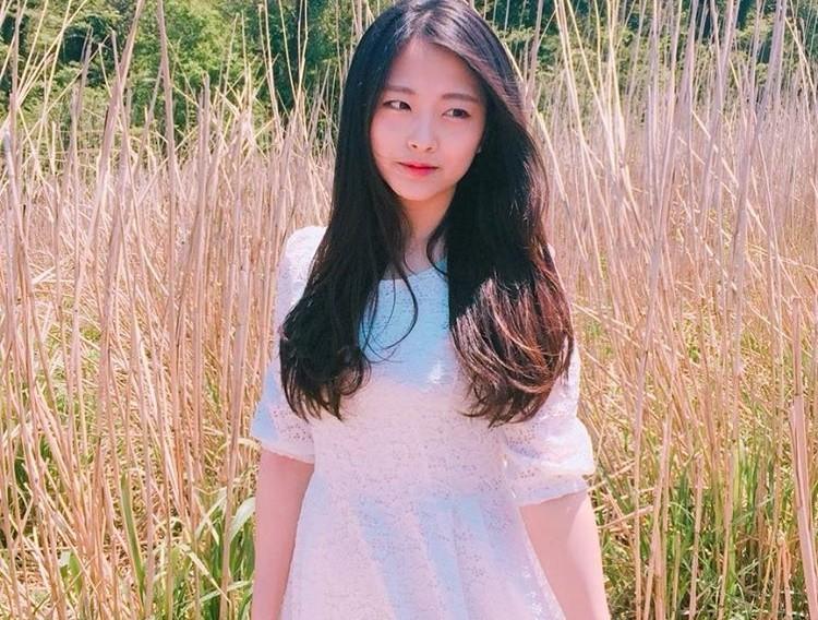 Nhan sac nu ha si noi tieng tren mang vi xinh nhu hot girl hinh anh 4