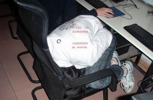 tu the ngu "khong can quy cu" cua cac game thu hinh anh 2