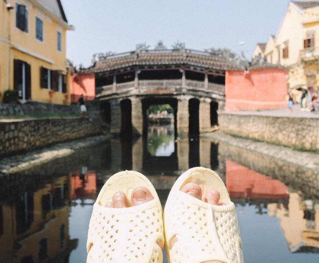 Cùng dép tổ ong đi khắp thế giới, một chuyến hành trình chưa từng có! - Ảnh 2.