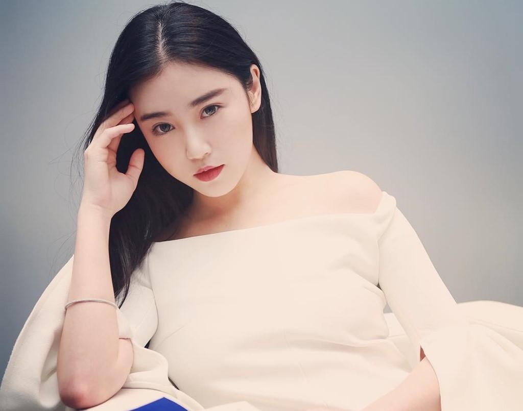 Nhan sac 'nu than mang xa hoi Trung Quoc' sau 5 nam noi tieng hinh anh 2